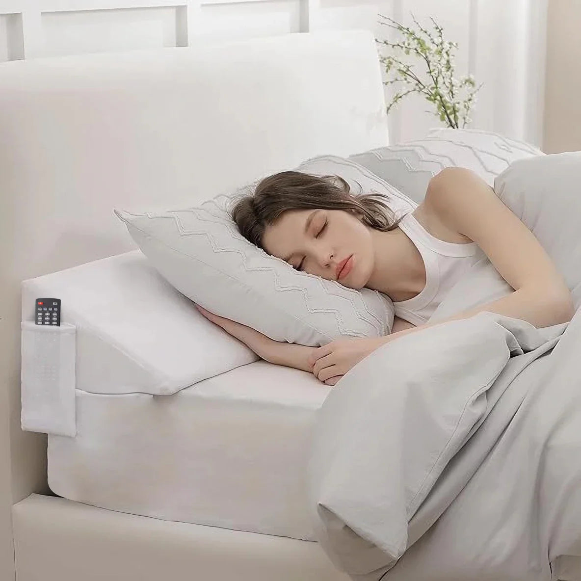 The Gap Pillow (70% OFF)
