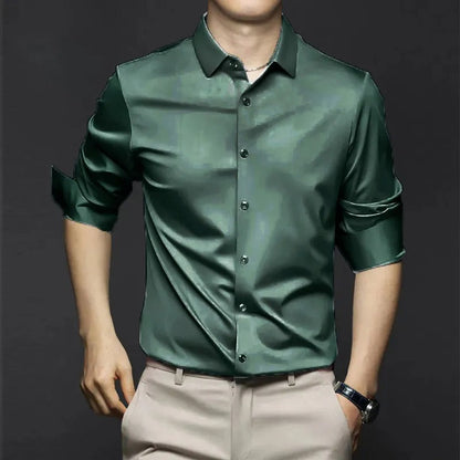 Men's Classic Wrinkle-Resistant Shirt